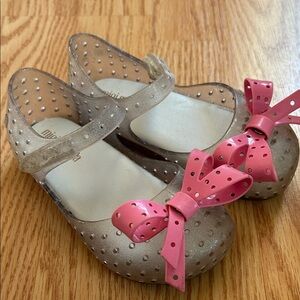 Mini Melissa Girls Shoes Closed toe Clear with Pink Bow 8
